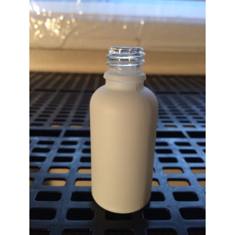 30 ml white matte bottle